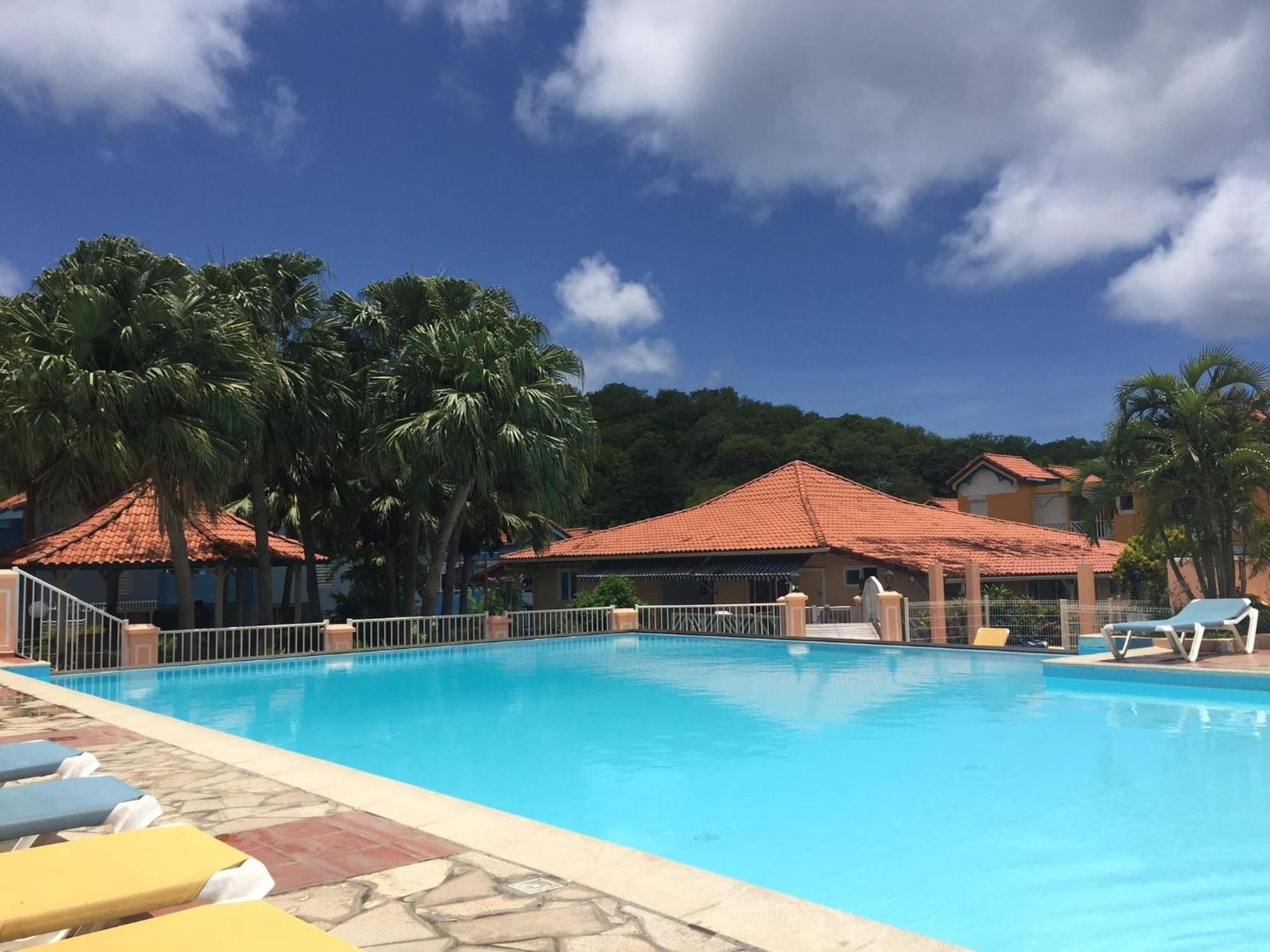 Studio - Residence Avec Piscine แซ็งแตนน์ ภายนอก รูปภาพ
